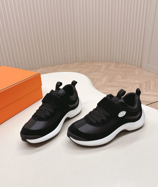 Hermes Velcro Leather Casual Sneakers Lightweight Soft Comfortable Sole