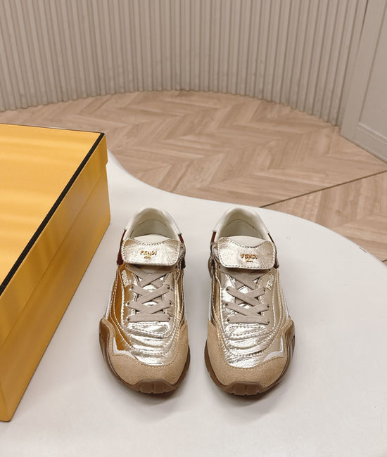 Fendi Suede Stitched Retro Casual Sneakers Soft and Breathable