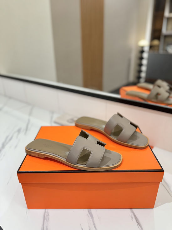 Hermes Smooth Cowhide Leather Welted Sole Comfortable Classic Shoes