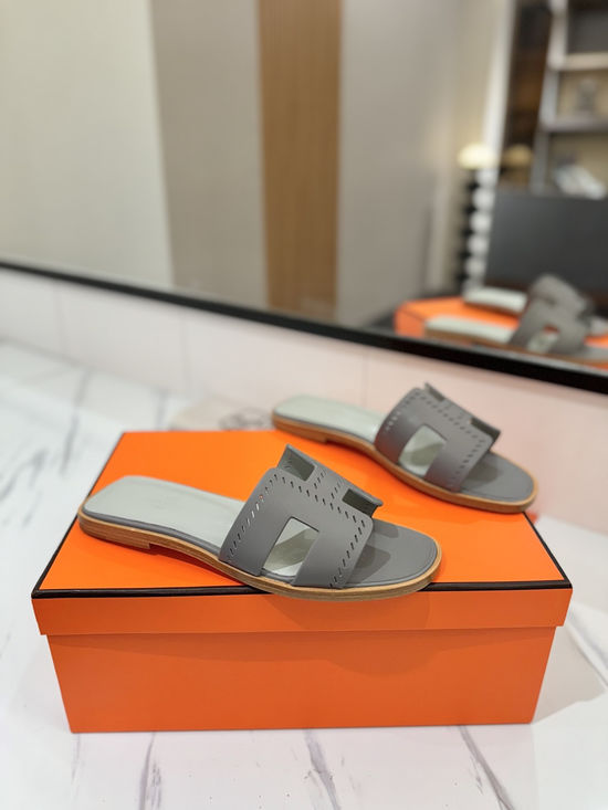 Hermes Printed Smooth Cowhide Leather Welted Sole Classic Shoes