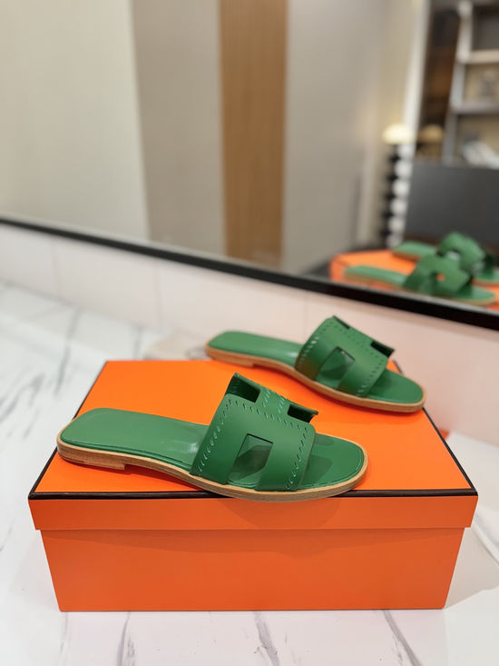 Hermes Printed Smooth Cowhide Leather Welted Sole Classic Shoes