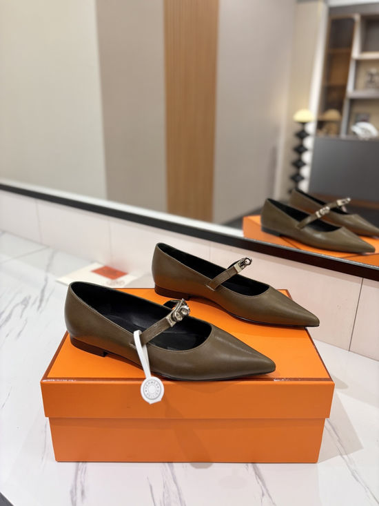 Hermes Soft Sheepskin Leather Sole Premium Casual Shoes