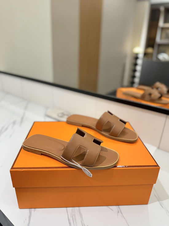 Hermes Smooth Cowhide Leather Welted Sole Comfortable Classic Shoes