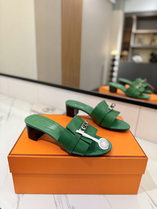 Hermes Smooth Cowhide 4.5cm Heel Leather Sole Shoes