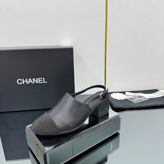 Chanel Embroidered Leather Sandals Genuine Leather Outsole 5cm Heel