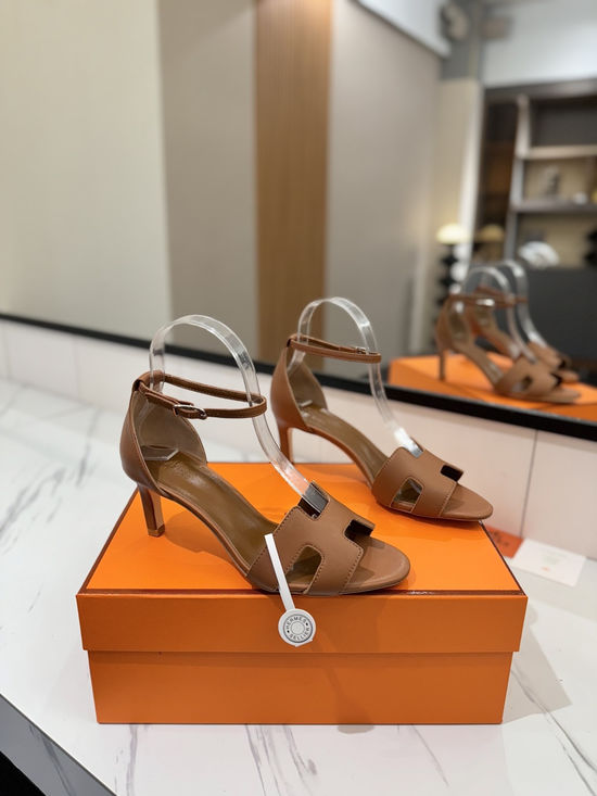 Hermes Premium Smooth Leather Mid Heel Comfort Shoes