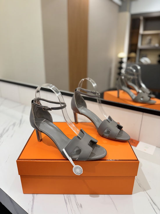 Hermes Premium Smooth Leather Mid Heel Comfort Shoes
