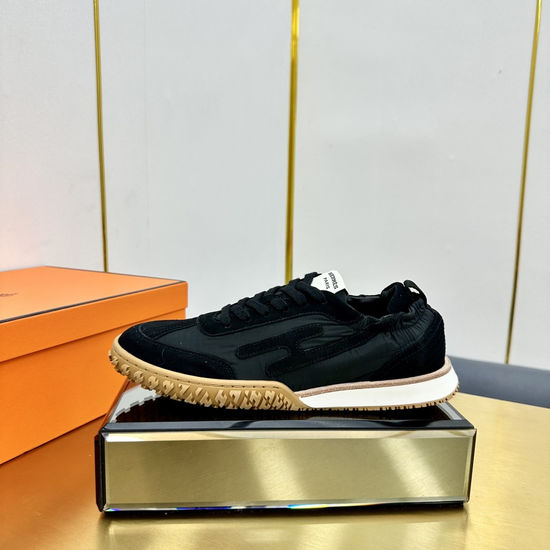 Hermes Retro Style Leather Skate Shoes with Comfortable Lining