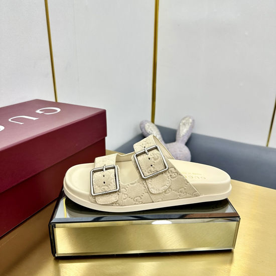 Gucci Double Belt Buckle Beach Sandals with Elegance