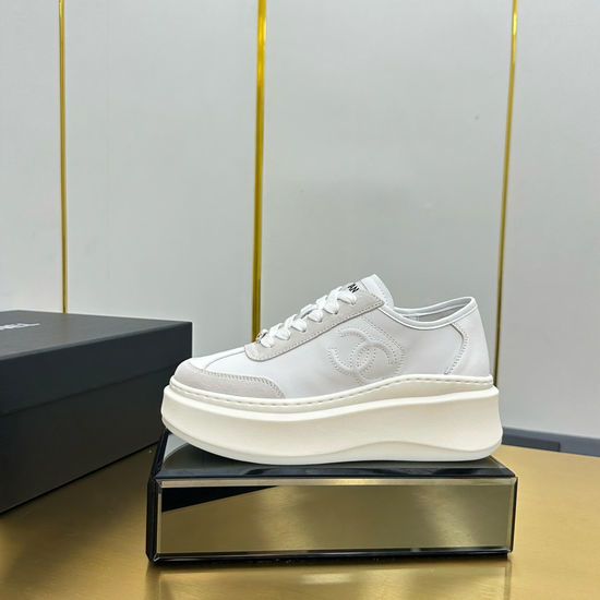 Chanel Classic Embroidered Casual Fashion Comfortable Sneakers