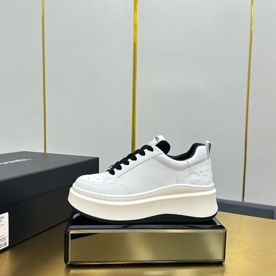 Chanel Classic Embroidered Casual Fashion Comfortable Sneakers