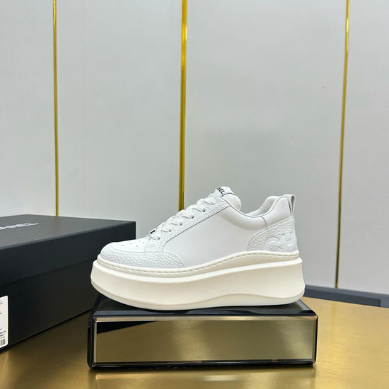 Chanel Classic Embroidered Casual Fashion Comfortable Sneakers