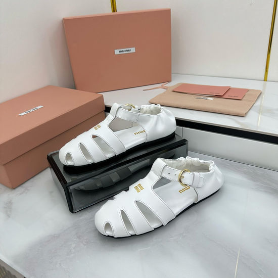 Miu Miu Elegant Slip-on Sandals with Sheepskin Lining