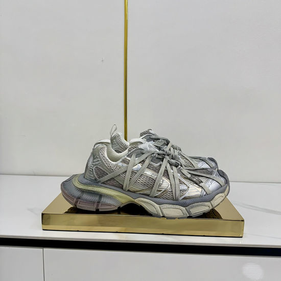 Balenciaga Breathable Mesh Upper Chunky Sneakers With Rubber Sole