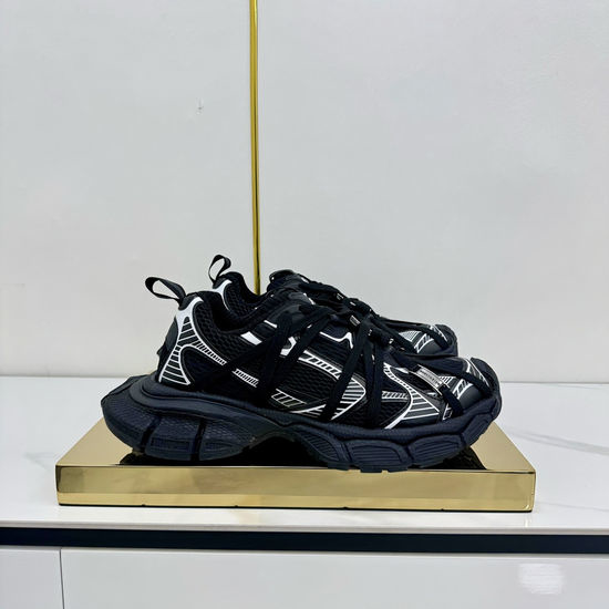 Balenciaga Breathable Mesh Upper Chunky Sneakers With Rubber Sole