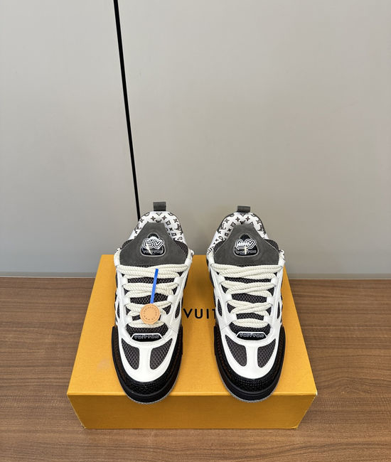 Louis Vuitton LV Premium Leather Retro Basketball Sneakers Comfortable Durable Sole