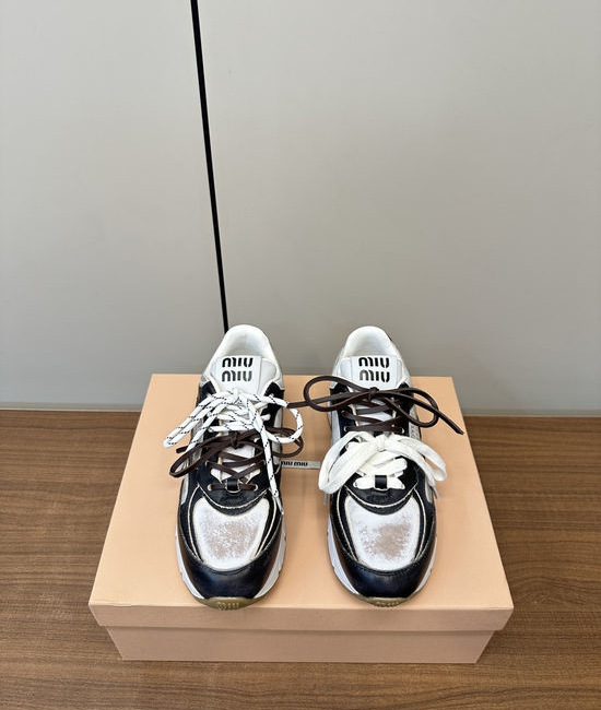 Miu Miu Vintage Distressed Leather Chunky Sneakers Soft Insole Non-slip Outsole