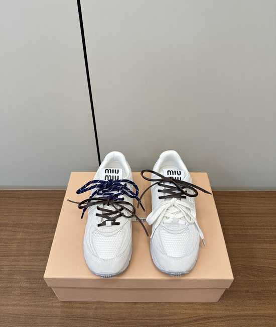 Miu Miu Vintage Distressed Leather Chunky Sneakers Soft Insole Non-slip Outsole