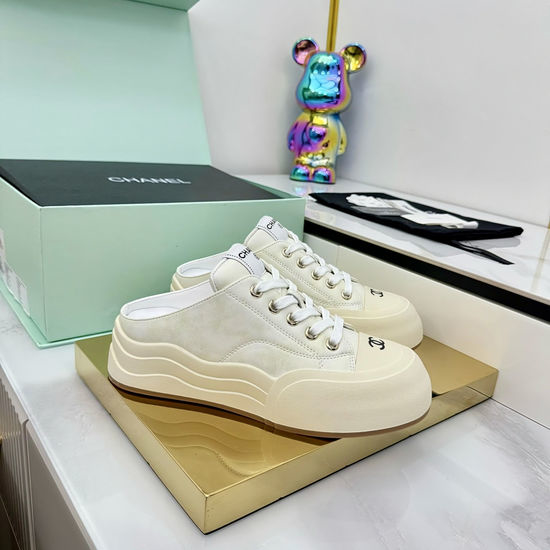 Chanel Two-tone Sheepskin Leather Casual Fashion Sneakers