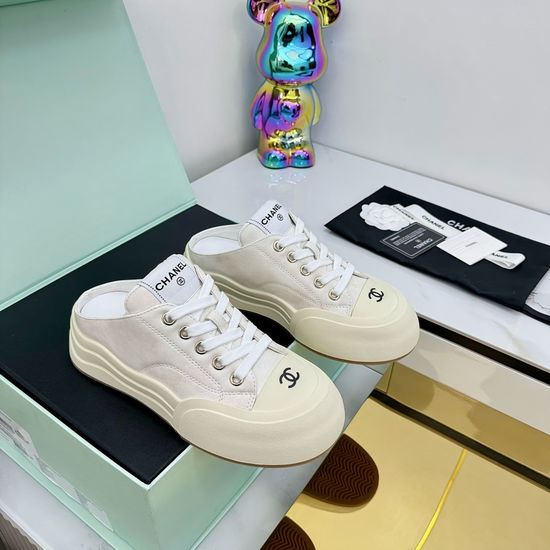Chanel Two-tone Sheepskin Leather Casual Fashion Sneakers