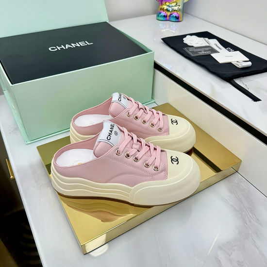 Chanel Two-tone Sheepskin Leather Casual Fashion Sneakers