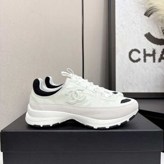 Chanel Two Tone Casual Sneakers Breathable Comfortable Versatile Sports Shoes