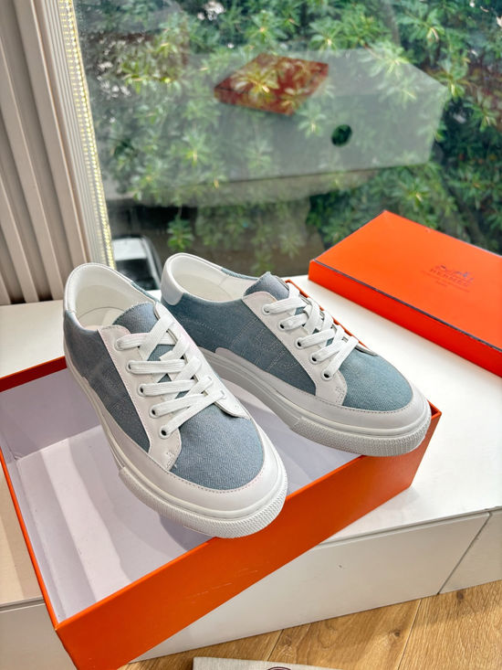 Hermes Casual Versatile Sneakers Soft Leather Lightweight Non-slip Sole