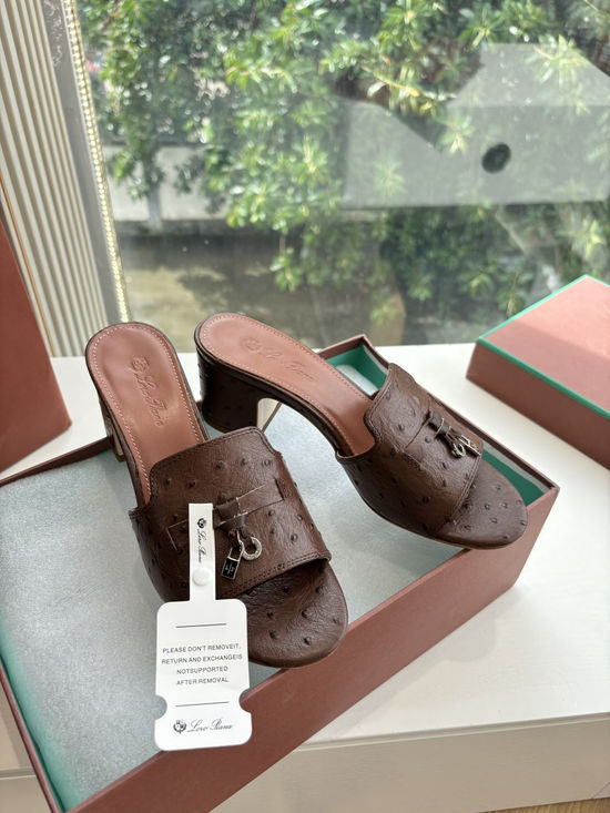 Loro Piana Ostrich Pattern Leather Low Heel Slides Lined Shoes