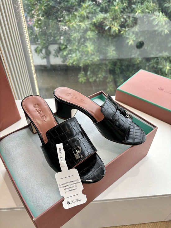 Loro Piana Embossed Leather Low Heel Slides Comfort Lined Footwear