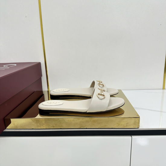 Gucci Classic Horsebit Accent Sandals with Premium Soft Lining