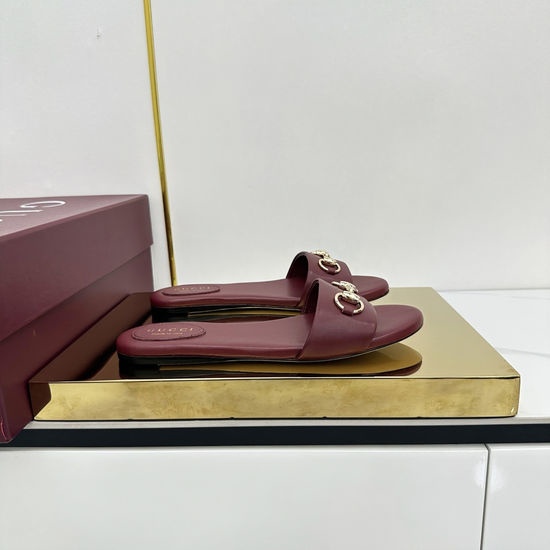 Gucci Classic Horsebit Accent Sandals with Premium Soft Lining
