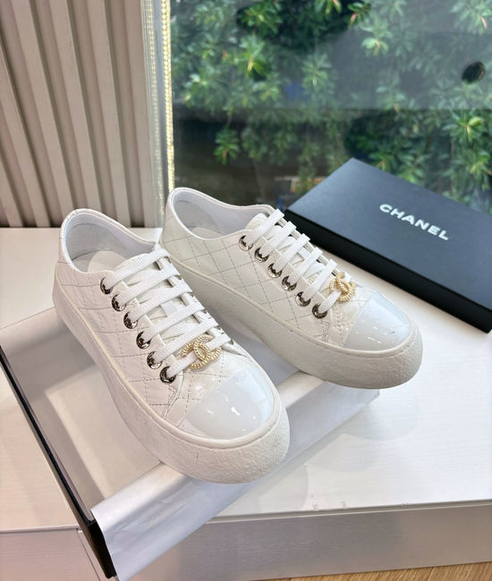 Chanel Lightweight Casual Sneakers Anti-slip Soft Walking Shoes