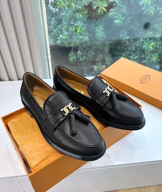 Tods Genuine Leather Loafer Style Boots Classic Comfortable Footwear