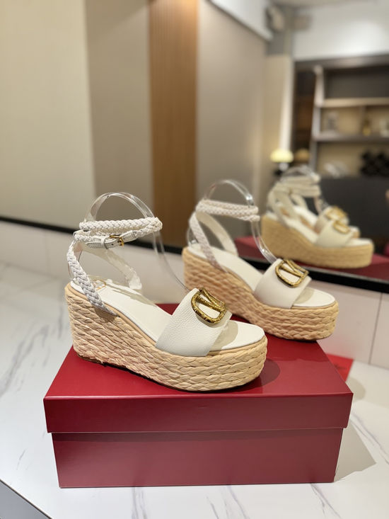 Valentino Cowhide Sandals With Metal Accent Mid Heel