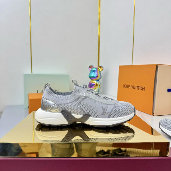 Louis Vuitton LV Breathable Mesh Casual Sneakers Fashion Versatile Daily Footwear