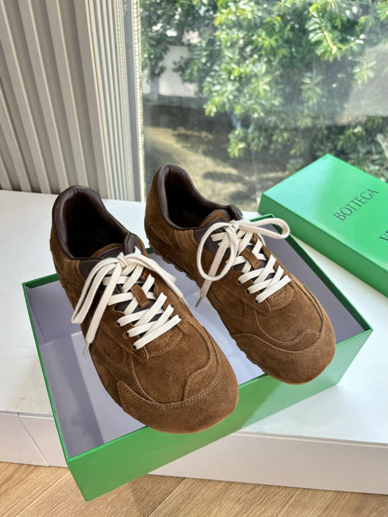 Bottega Veneta Retro Mesh Panel Casual Sneakers with Woven Detail