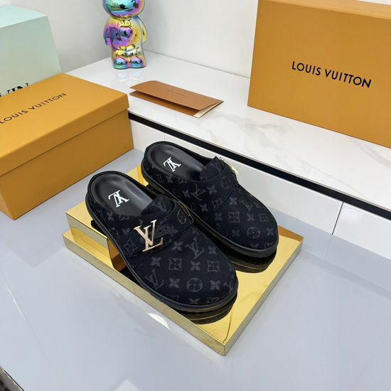 Louis Vuitton Closed Toe Slides Comfortable Soft Sole Design