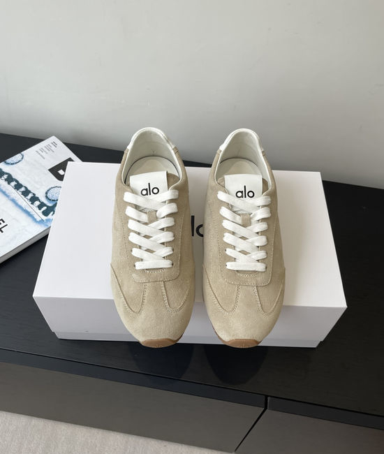 Adidas Classic Versatile Casual Sneakers Comfortable Non Slip Rubber Sole