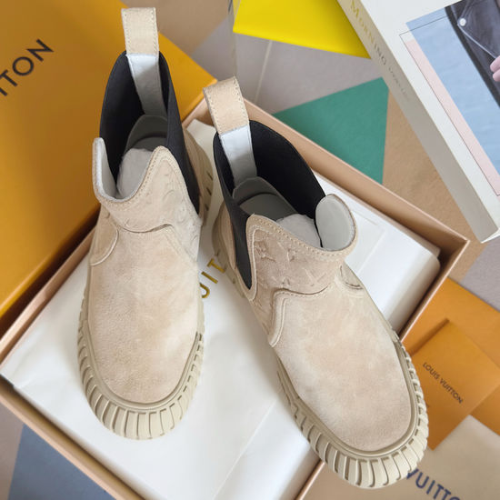 Louis Vuitton Classic Pattern Ankle Chelsea Boots with Non-slip Sole