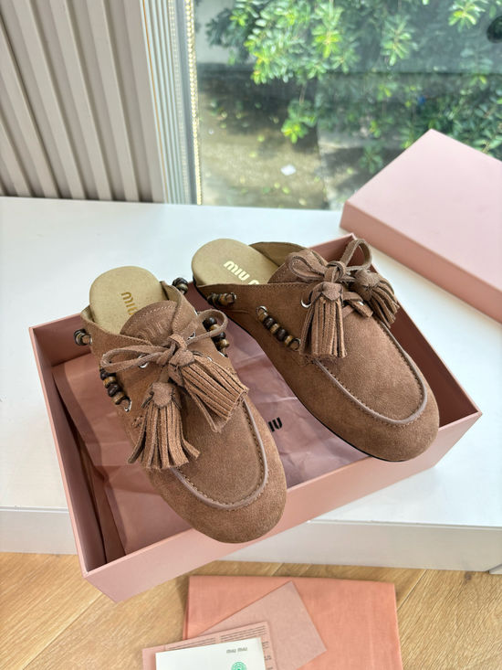Miu Miu Suede Tassel Slip-on Casual Comfortable Boat Shoes