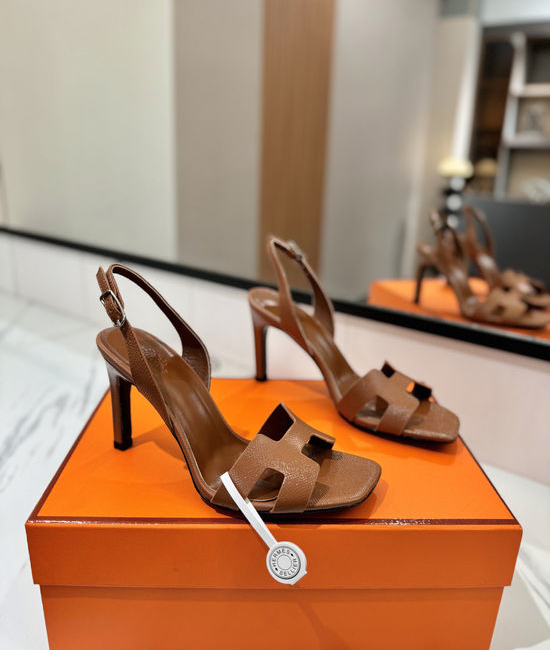 Hermes Classic 9cm Epsom Leather Comfortable Pumps