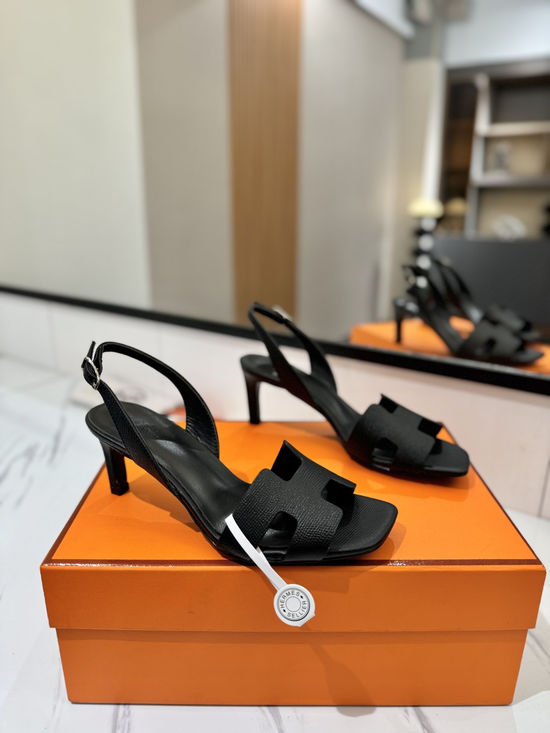 Hermes Classic 6.5cm Epsom Leather Comfortable Pumps