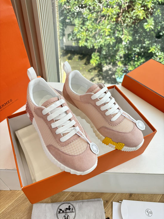 Hermes Breathable Leather Mesh Upper Comfortable Casual Sneakers Durable