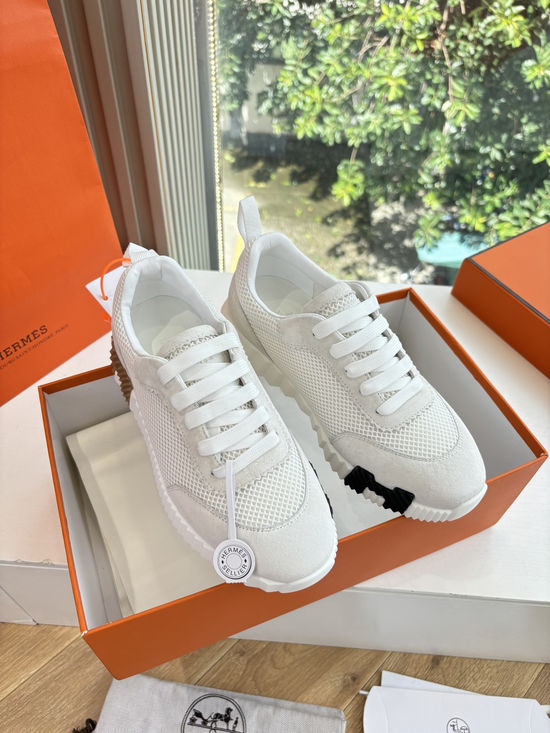 Hermes Breathable Leather Mesh Upper Comfortable Casual Sneakers Durable