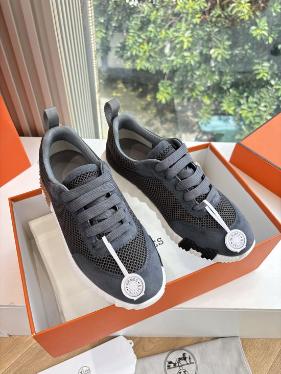 Hermes Breathable Leather Mesh Upper Comfortable Casual Sneakers Durable