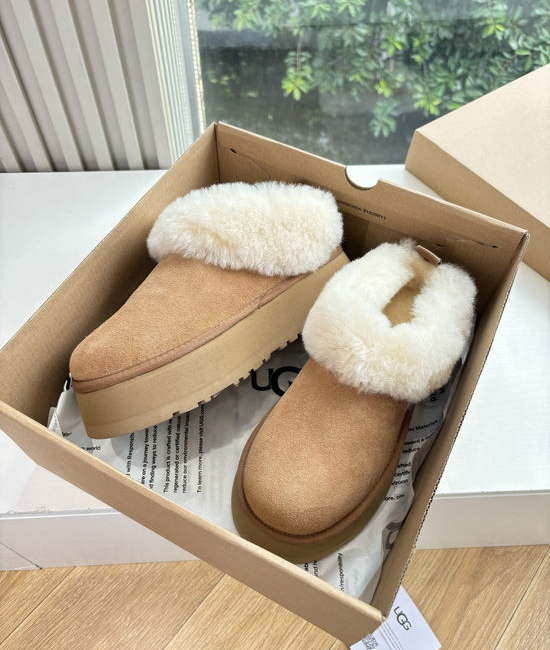 UGG Fleece Lined Suede Ankle Boots With Thick Rubber Sole
