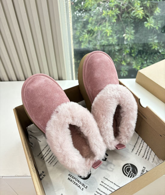 UGG Fleece Lined Suede Ankle Boots With Thick Rubber Sole