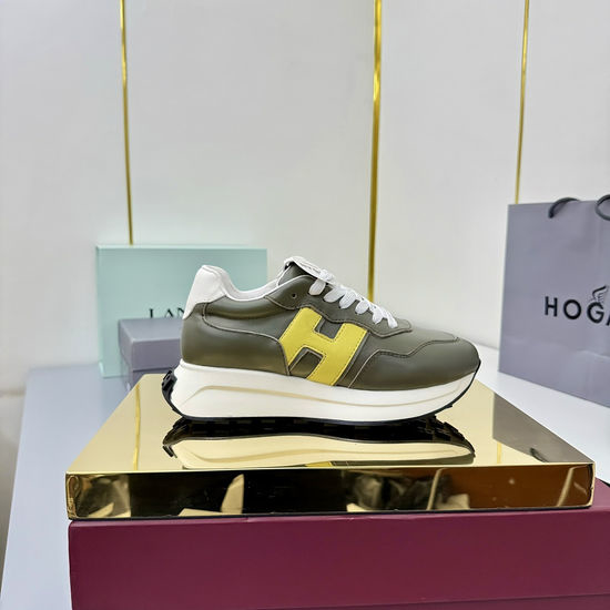 Hogan Thick Sole Casual Sports Shoes With Color Block Design