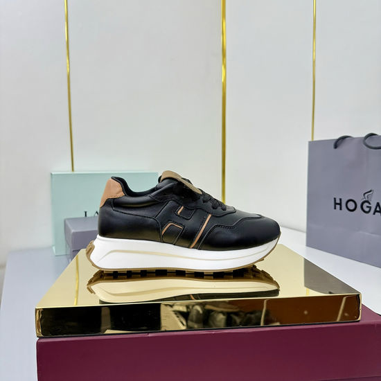 Hogan Thick Sole Casual Sports Shoes With Color Block Design
