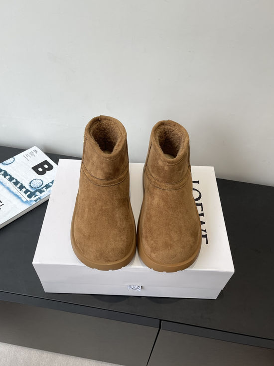Loewe Shearling Lined Suede Winter Boots Non-slip Sole